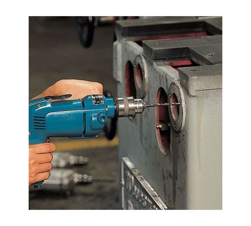 Дрель Makita DP4700