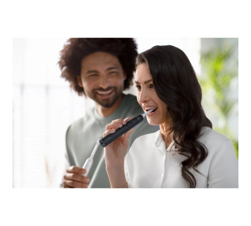 Электрическая зубная щетка Philips HX3671/14