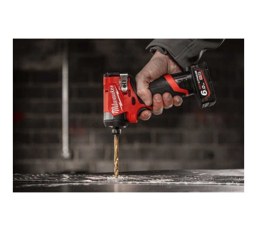 Гайковерт Milwaukee 1/4