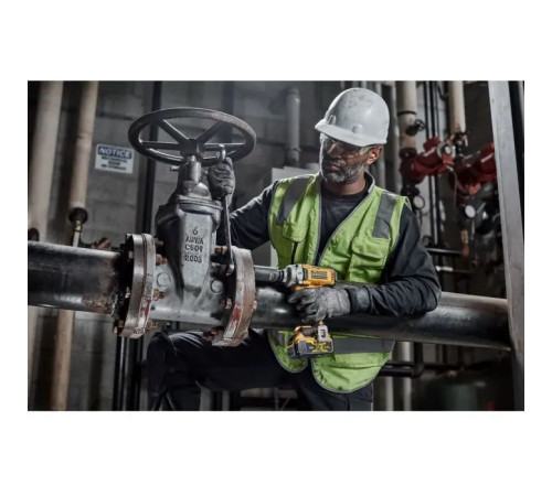 Гайковерт DeWALT ударный 18 В XR Li-lon, 2x5Ah, бесщеточный, 812 Нм, TSTAK (DCF892P2T)