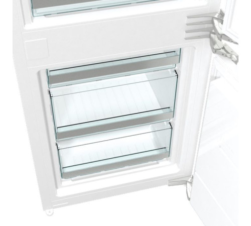  Холодильник Gorenje NRKI218EA0 