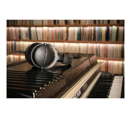Наушники Beyerdynamic DT 1770 Pro MK II Black (531069)