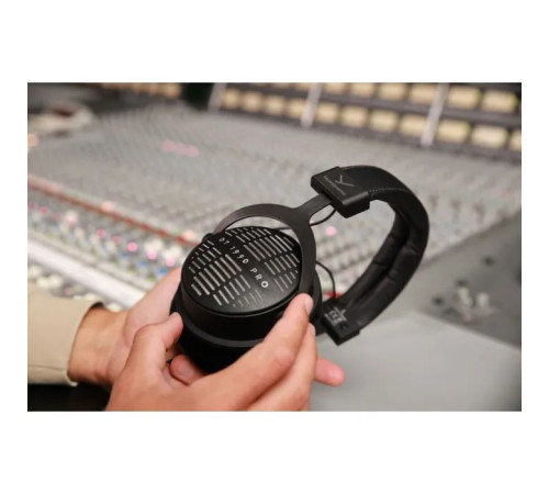 Наушники Beyerdynamic DT 1990 Pro MK II Black (531070)