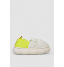 Тапочки детские домашние с задником, цвет бело-салатовый, 243R2931