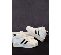 Кроссовки женские демисезонные, цвет бело-черный, 248RWA160