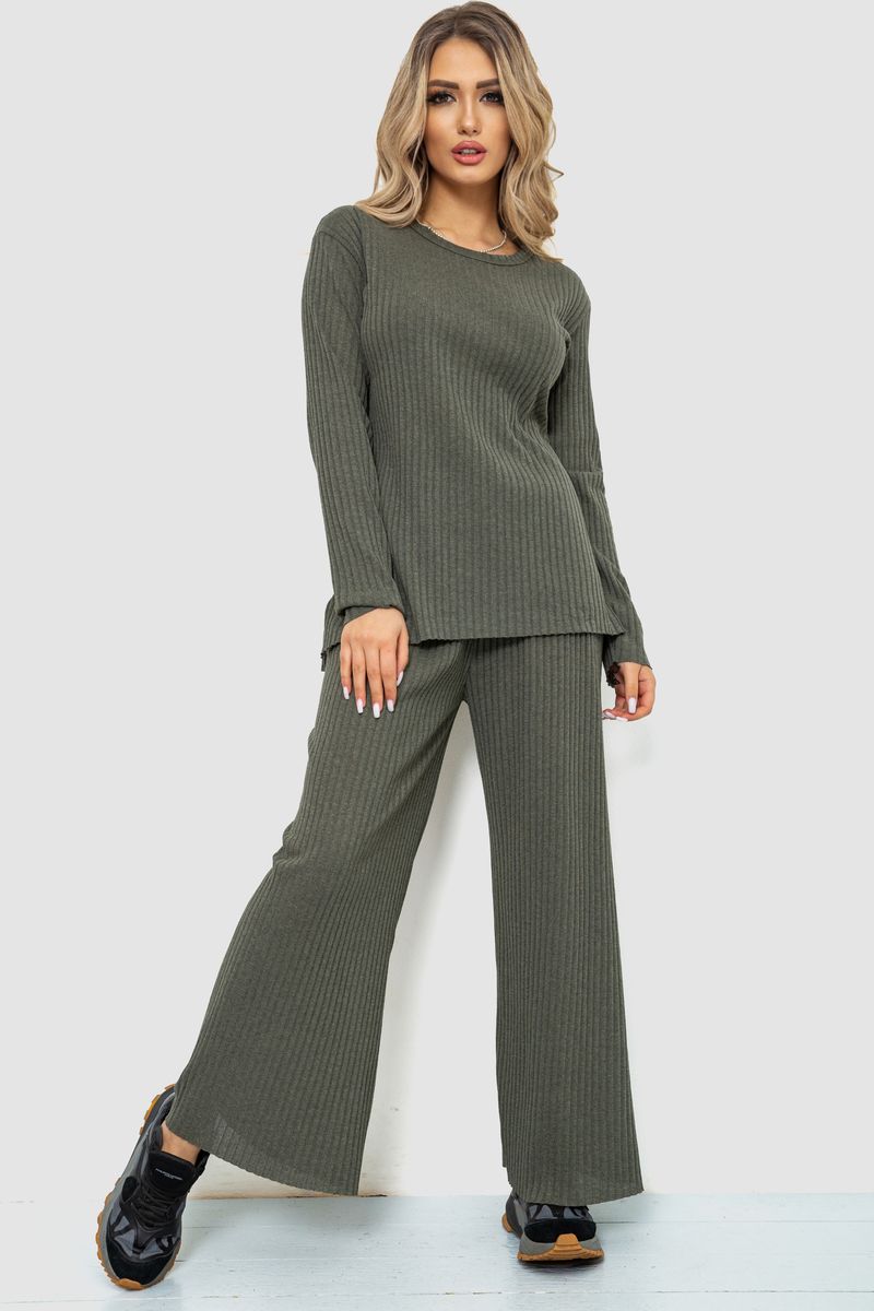 Женские костюмы