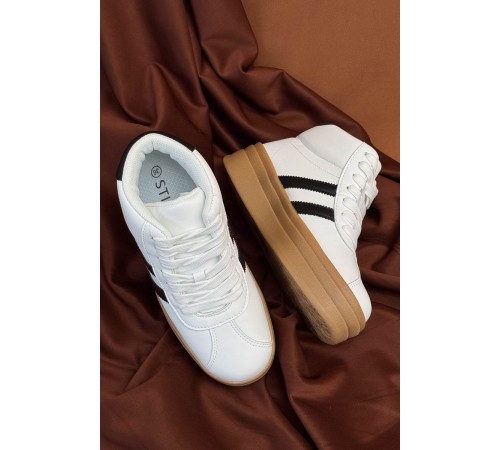 Кроссовки женские демисезонные, цвет бело-черный, 248RWA160-3