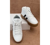 Кроссовки женские демисезонные, цвет бело-черный, 248RWA180-4