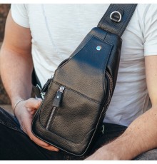 Шкіряний чорний чоловічий слінг 18х32х7, сумка рюкзак на одне плече TIDING BAG A25F-617-1A чорна