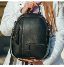 Жіночий шкіряний рюкзак міський 23х32х13, сумка для міста, подорожей та  відпочинку, чорна