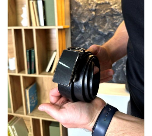 Чоловічий шкіряний ремінь із пряжкою автомат 3733