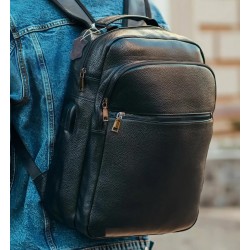 Рюкзак шкіряний для чоловіка 29х40х15, чорний колір